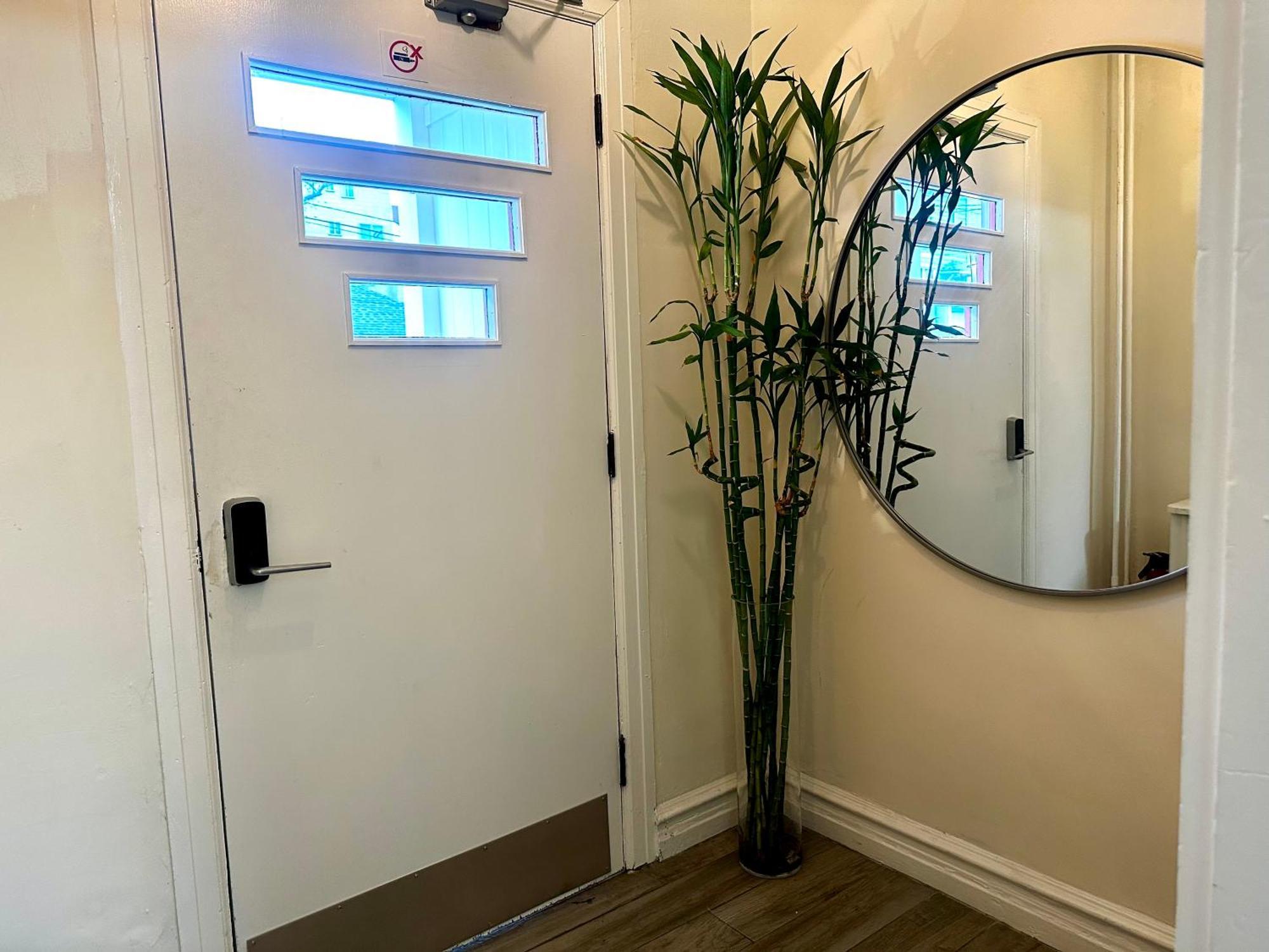 9-A Diamond In Yonkers, Ny Apartment Exterior photo